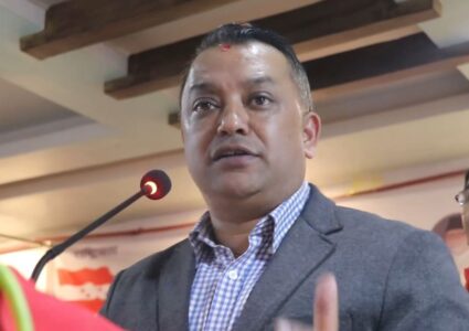 एमाले नेतृत्वको गठबन्धनको आयु फागुन १० गतेसम्म : गगन थापा