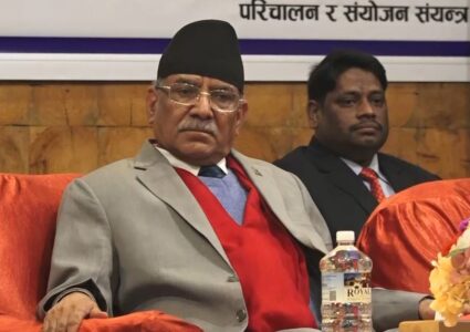 ८ दलको भेलामा प्रचण्डको खुलासा : ओलीको साथ छोड्नुको कारण के ?