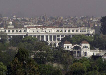 खर्च कटौँतीको रणनिति:मन्त्री र उच्च कर्मचारी माथी लगाम विदेश जान रोक