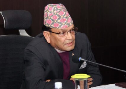 अख्तियारका पूर्व प्रमुख आयुक्त दीप बस्न्यातविरुद्ध पक्राउ पुर्जी जारी