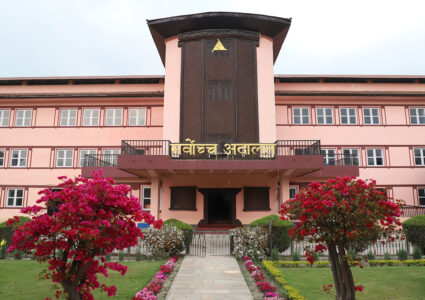 न्यायाधीश नियुक्तिमा किन ढिलाई ?