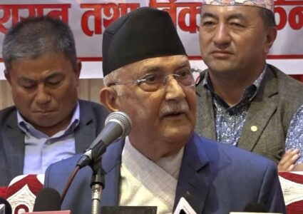 प्रचण्डले पाकिस्तानी मोडेलको राजनीति गरेका छन् : केपी ओली