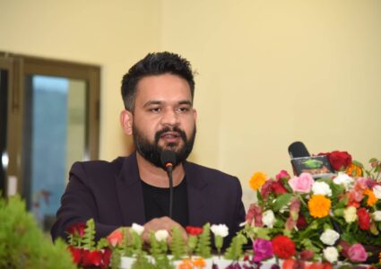 एसिया कप हेर्न श्रीलंका जाँदै बालेन शाह