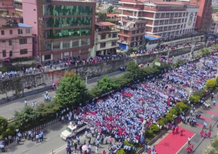 शिक्षक आन्दोलनको दोस्रो दिन : यातायात आवागमन अस्तव्यस्त