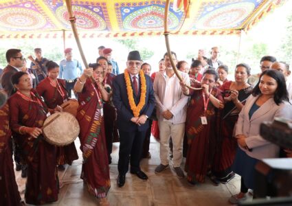 ‘‘जनतासँग माओवादी विशेष रूपान्तरण अभियान’’ चन्द्रगिरि, तस्विरमा हेर्नुहोस्
