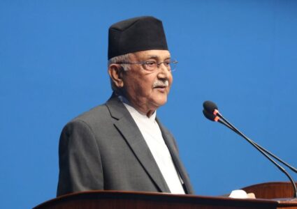 प्रतिनिधिसभामा केपी ओलीको झण्डै २ घण्टा भाषण : सरकार र सत्ता गठबन्धनको चर्को आलोचना