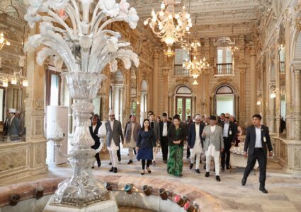 सिंहदरबारमा रेट्रोफिटिङ गरी बनाइएको संरचनामा प्रधानमन्त्री कार्यालय, यस्तो छ इतिहास (तस्विर)