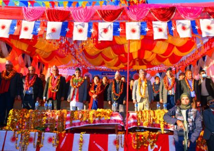 एमालेको अभियान अछाममा, के भने ओलीले ?