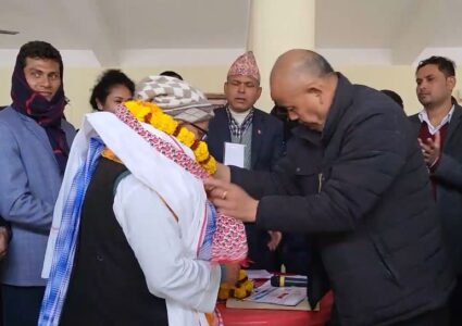 गठबन्धनमा धोका हुँदा एमालेलाई १ सिट, माओवादी पहिलो दल बन्न सफल