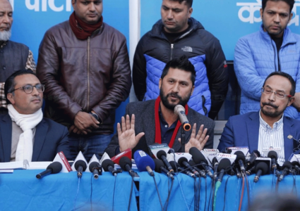 बैंकमा चेक जम्मा भएको हो, पैसा आएको छैन : रवि लामिछाने