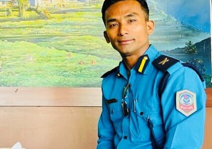 प्रहरी निरीक्षक विनोद श्रेष्ठको  गीत “बर्खे झरी” सार्वजनिक (भिडियोसहित)