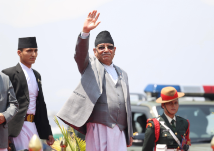 मोदीको शपथमा भाग लिन प्रचण्ड भारत प्रस्थान