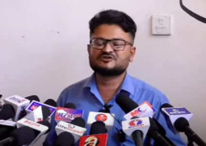 म रास्वपाको महामन्त्री पदमा कायमै छु : डा. मुकुल ढकाल