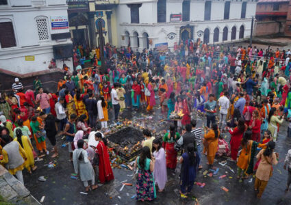 आज साउनको अन्तिम सोमबार,शिवालयमा घुइँचो
