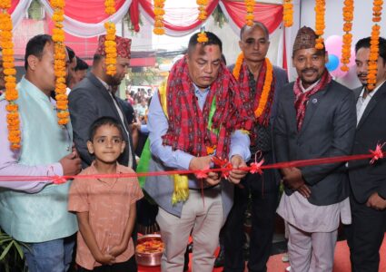 सिनामंगलमा पाँच करोडको लगानीमा सञ्चालनमा आयो होटल रोयल एयरपोर्ट