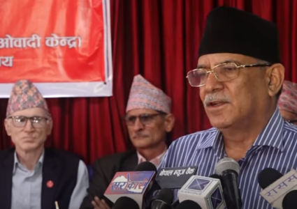 सत्तापक्षको भण्डाफोर गर्न प्रचण्डको निर्देशन, ओलीलाई राउण्ड किक !