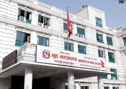 ललितपुर र भक्तपुरसहित १७ जिल्लामा सीडीओ फेरिए,को कहाँ ?