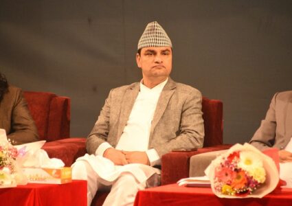 पक्षघात उपचारका लागि दुर्लभ र महँगो औषधी निःशुल्क उपलब्ध गराउने स्वास्थ्य मन्त्री पौडेलको निर्णय