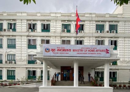 राजावादीको प्रदर्शनमा ज्यान गुमाएका सुरेश र सविनका परिवारलाई १० लाख…