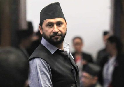 सहकारी अपचलन प्रकरण: पर्सा अदालतको आदेश, रवि लामिछानेसँग १ करोड&hellip;